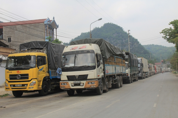 vận chuyển hàng đi Lào