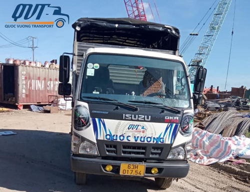 Các tuyến đường vận chuyển hàng hóa từ Bắc vào Nam