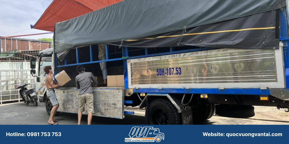 Các tuyến vận tải chuyên biệt theo ngành hàng và địa phương