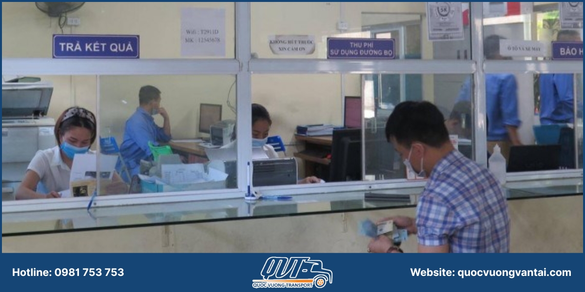 Thủ tục đóng phí bảo trì đường bộ cho xe tải