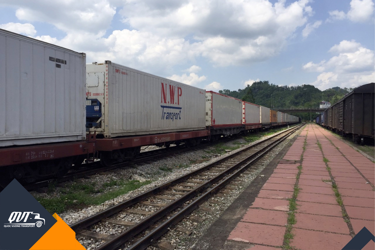 Hình thức vận chuyển hàng bằng container theo đường sắt